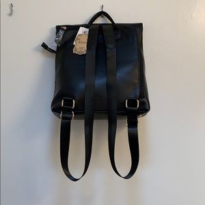 alyssa vegan backpack